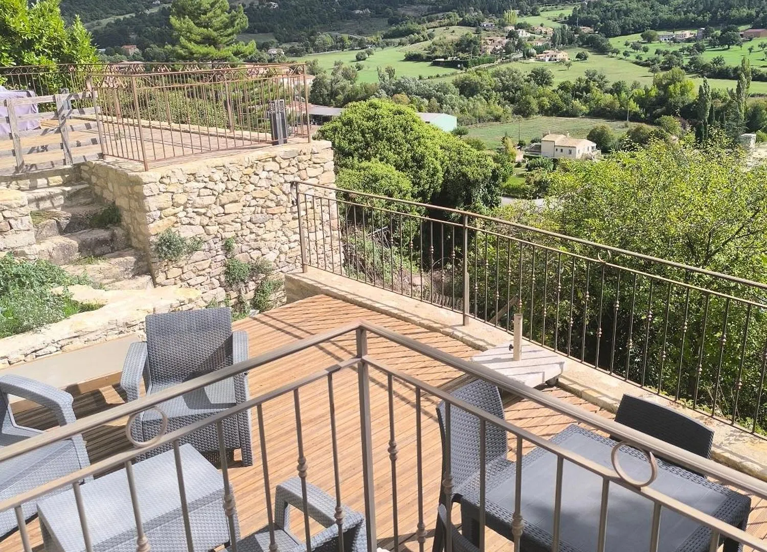 Apartment Studio Les Restanques Montbrun-les-Bains